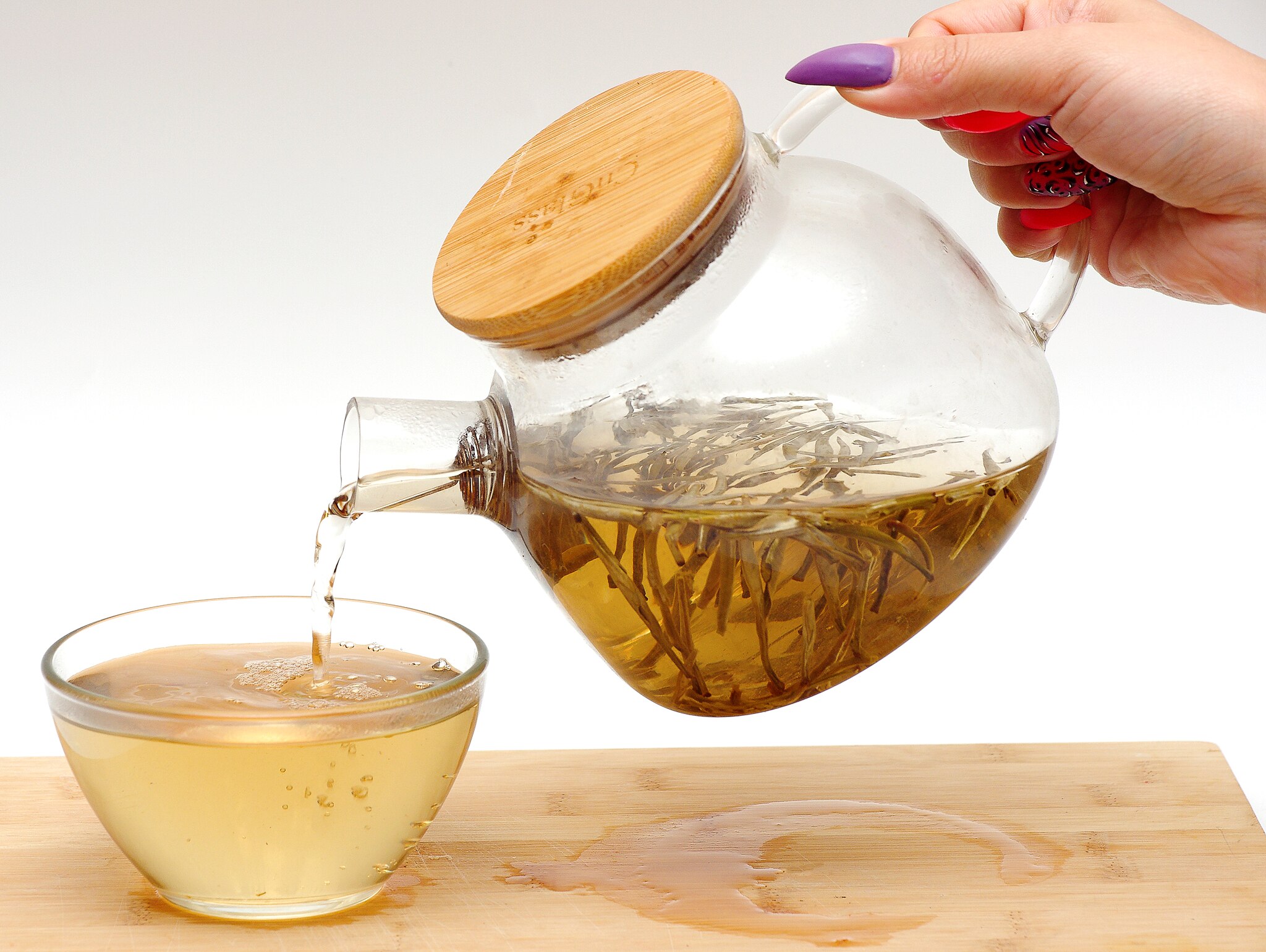 Le Thé Blanc Chinois : L&rsquo;Art Silencieux de Ralentir