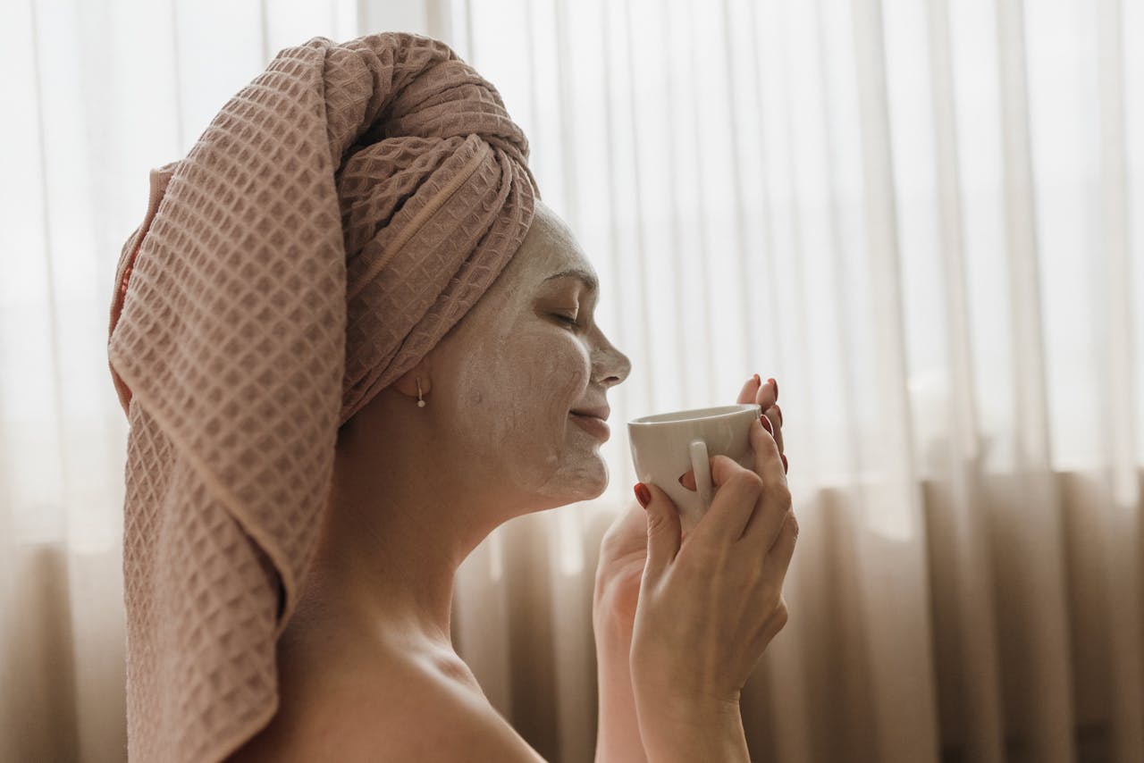 BeauTHÉ : Comment le thé sublime naturellement votre peau et vos cheveux