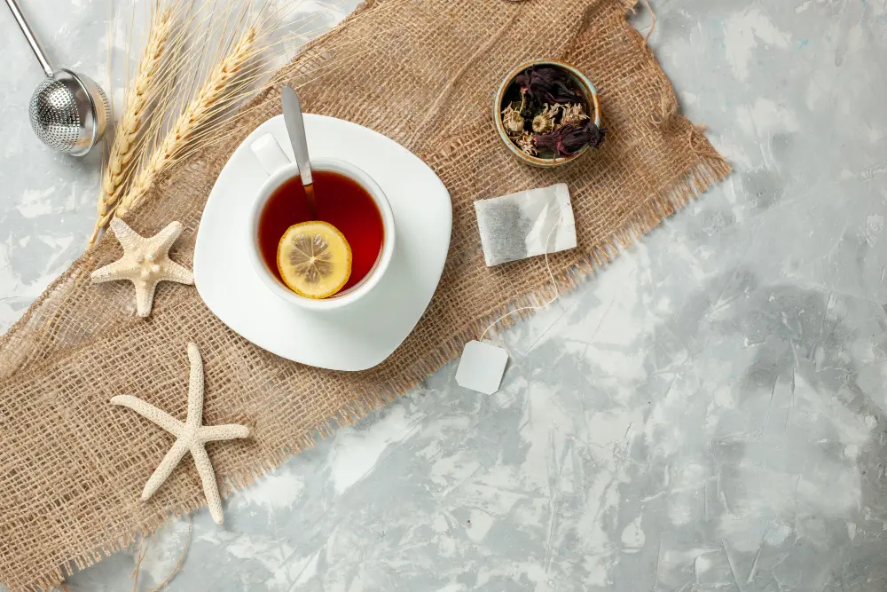 Quel thé boire quand il fait chaud ? Mes 5 boissons préférées pour l’été